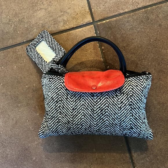 Two’s Company tote bag with pouch - Picture 7 of 10